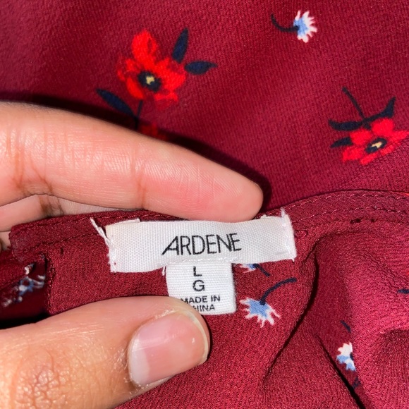 Floral Top - Picture 3 of 3